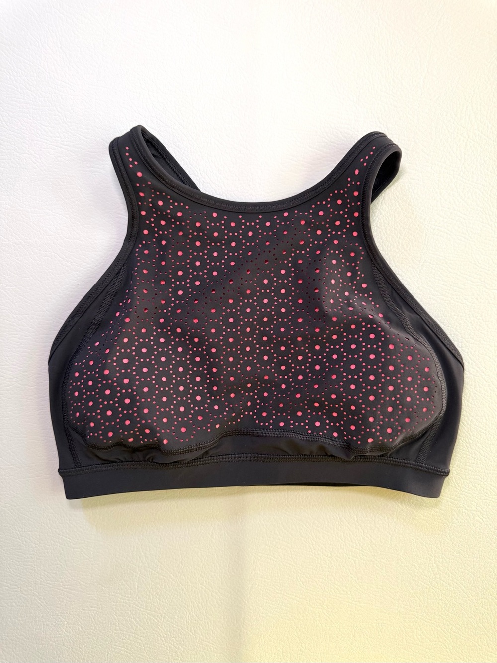 Lululemon Colour Me Quick Laser cut Sports Bra High Neck Pink & Black Size 6